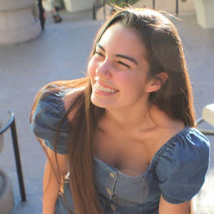 Meet your Posher, Natalie